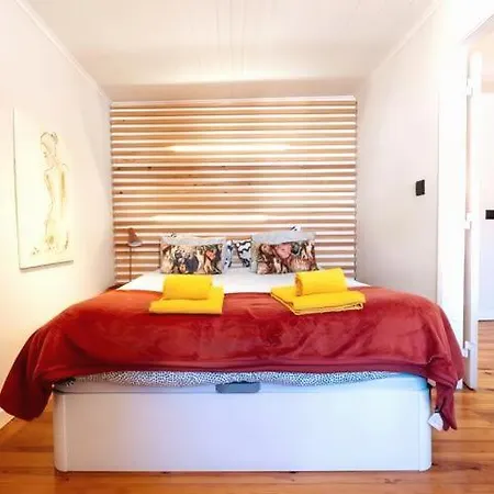 Lägenhet Citadel Crest 2nd Floor Lisboa